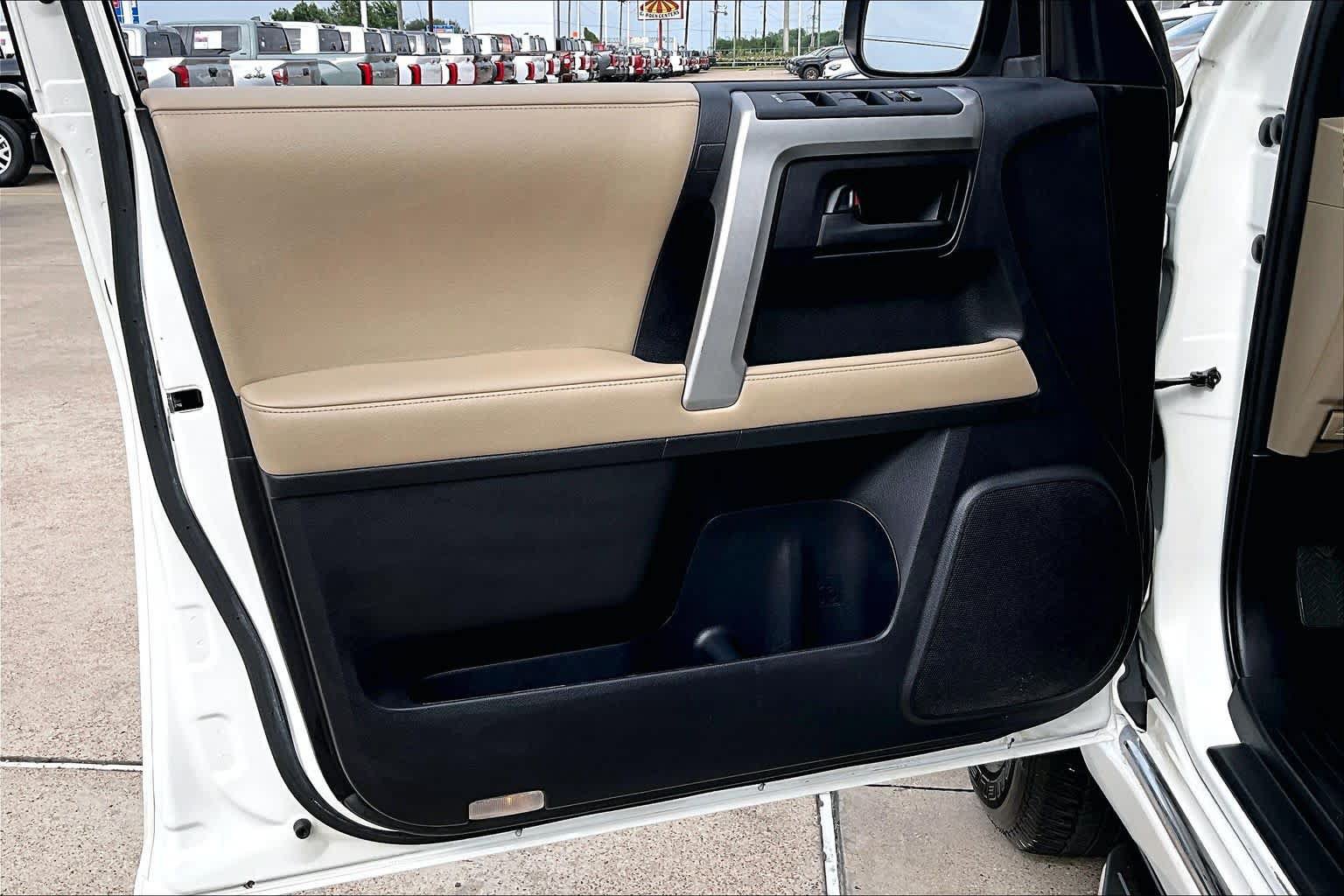 Used 2013 Toyota 4Runner SR5 w/ Premium Pkg RWD image 20