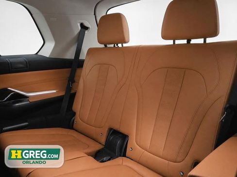 Used 2022 BMW X7 xDrive40i w/ Premium Package AWD/4WD image 19