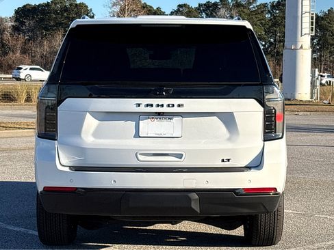 Used 2025 Chevrolet Tahoe LT w/ Comfort Package image 20