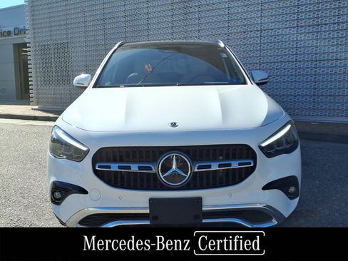Used 2025 Mercedes-Benz GLA 250 4MATIC image 2