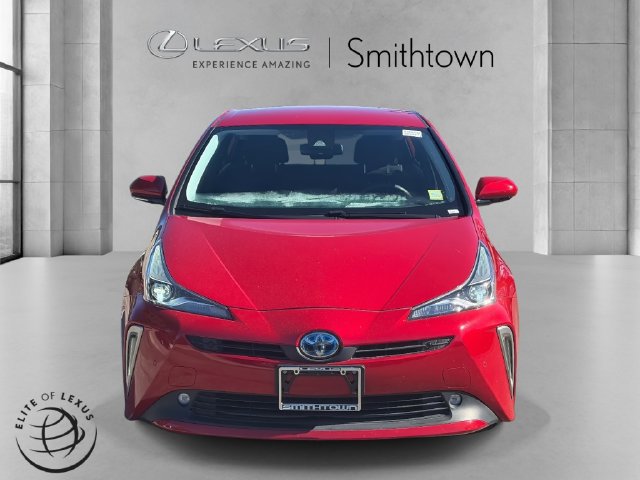 Used 2019 Toyota Prius LE AWD/4WD image 2