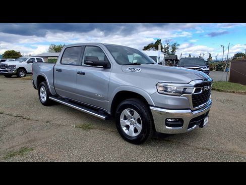 Certified 2025 RAM 1500 Big Horn AWD/4WD image 2