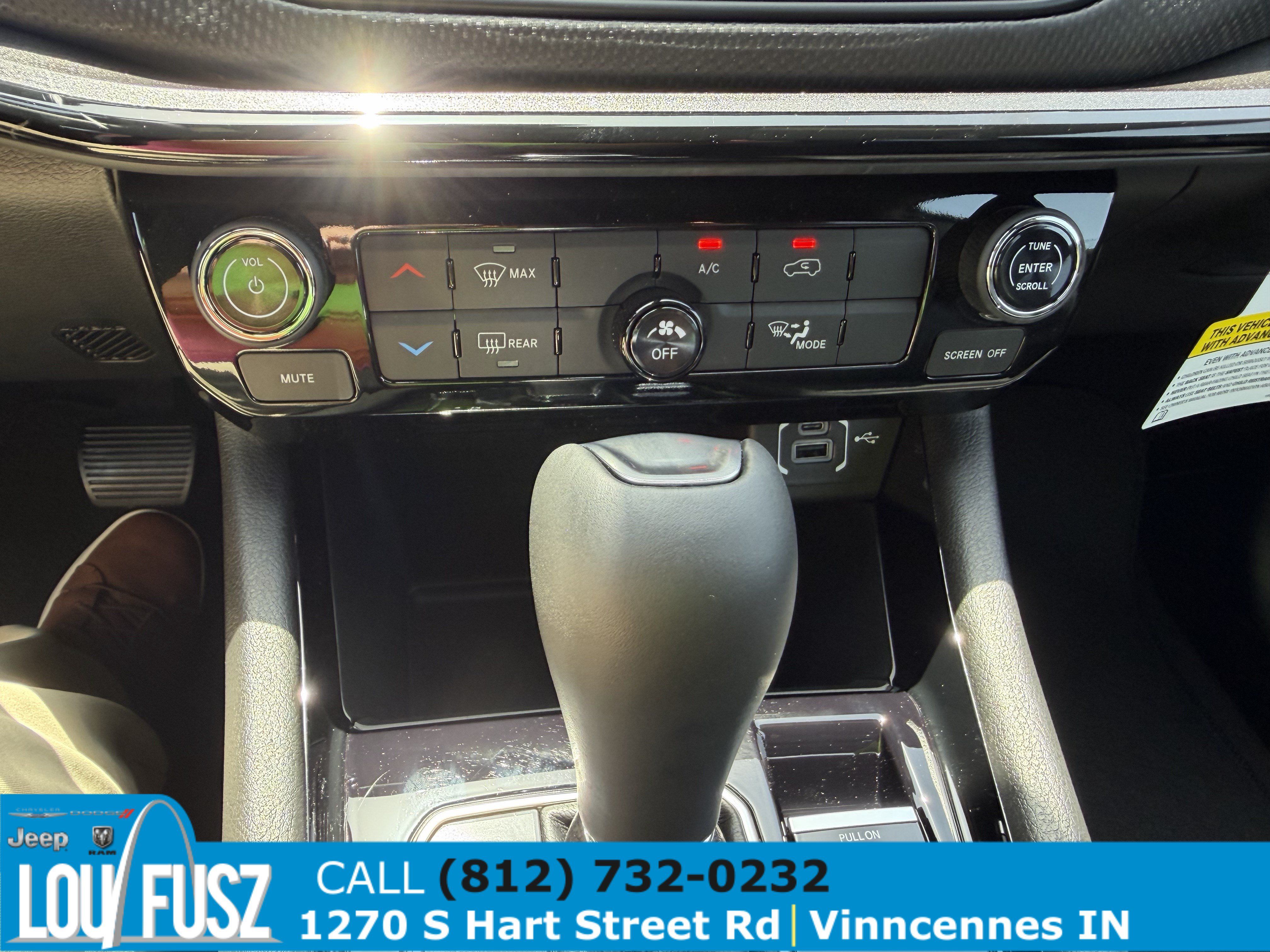 New 2026 Jeep Compass Latitude AWD/4WD image 19