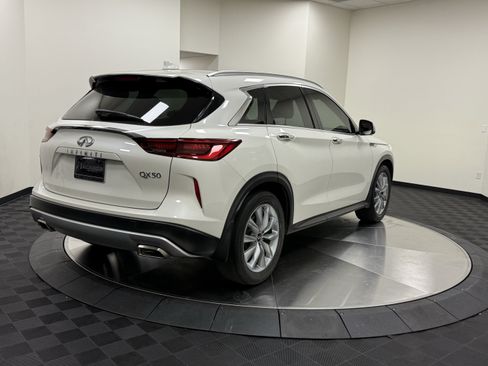 Used 2022 INFINITI QX50 Essential FWD image 7