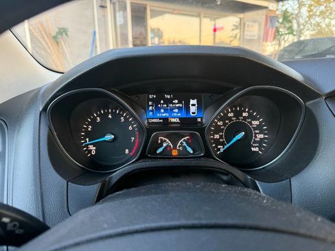 Used 2018 Ford Focus SE image 22