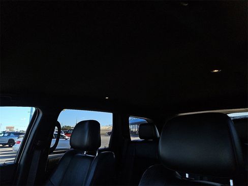 Used 2020 Jeep Grand Cherokee Altitude image 22