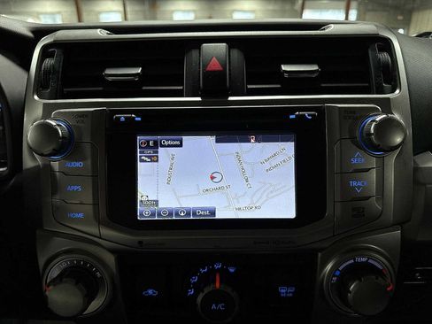 Used 2018 Toyota 4Runner SR5 image 38