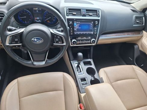 Used 2018 Subaru Outback 3.6R Limited image 12