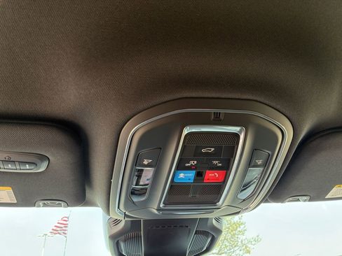 New 2026 Jeep Cherokee Limited image 12