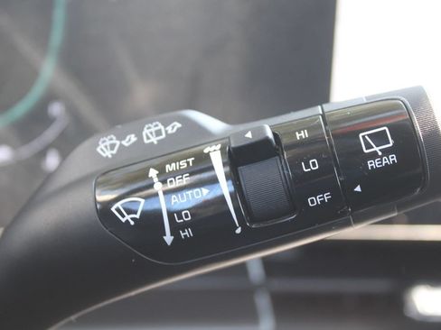 Used 2023 Kia Sportage EX FWD image 31
