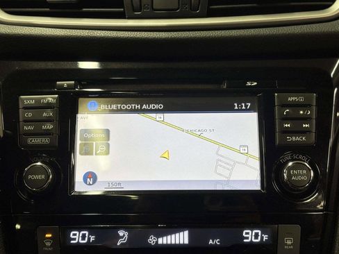 Used 2015 Nissan Rogue SL w/ SL Premium Package image 26