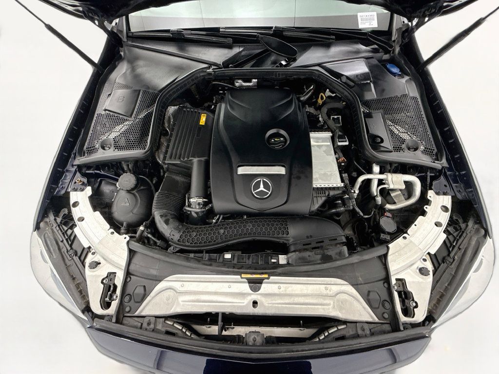 Used 2018 Mercedes-Benz C 300 Sedan image 27