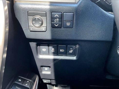 Used 2021 Lexus GX 460 Premium w/ Premium Package AWD/4WD image 33