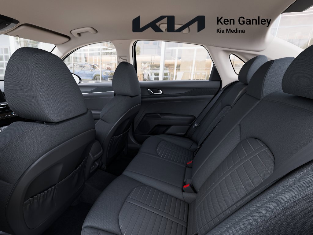 New 2026 Kia K5 LXS FWD image 18