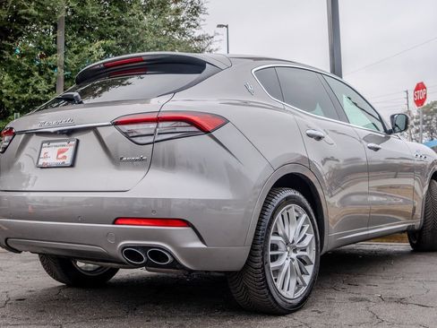 Used 2022 Maserati Levante GT image 30