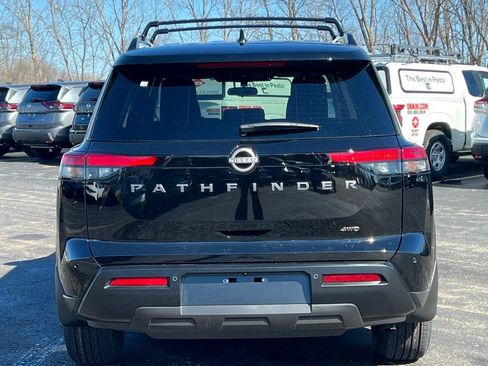 New 2026 Nissan Pathfinder SV image 41