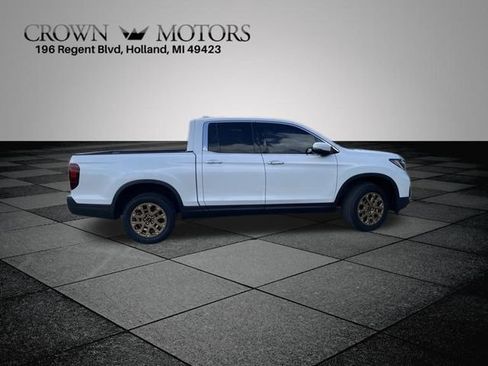Used 2023 Honda Ridgeline RTL-E image 13