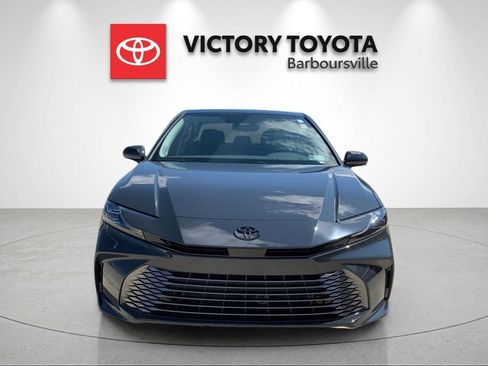 New 2026 Toyota Camry Hybrid AWD/4WD image 8