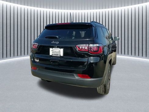 New 2026 Jeep Compass Latitude AWD/4WD image 9