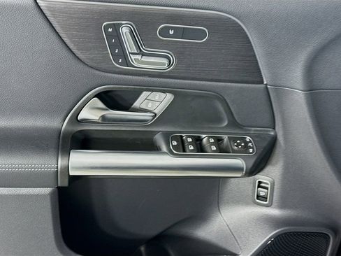 Used 2026 Mercedes-Benz GLA 250 4MATIC image 19