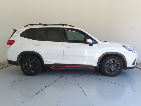 Used 2022 Subaru Forester Sport w/ Popular Package #2 AWD/4WD image 2