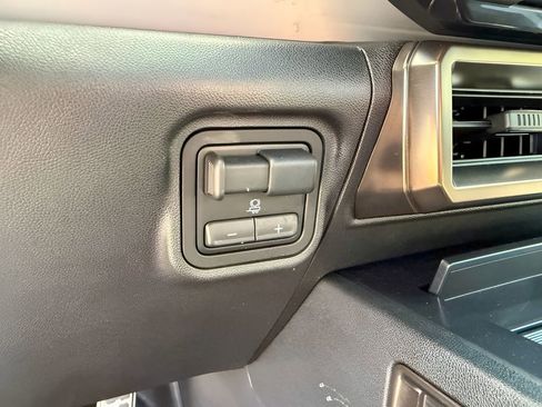 Used 2024 GMC Hummer EV 3X w/ Extreme Off-Road Package AWD/4WD image 13