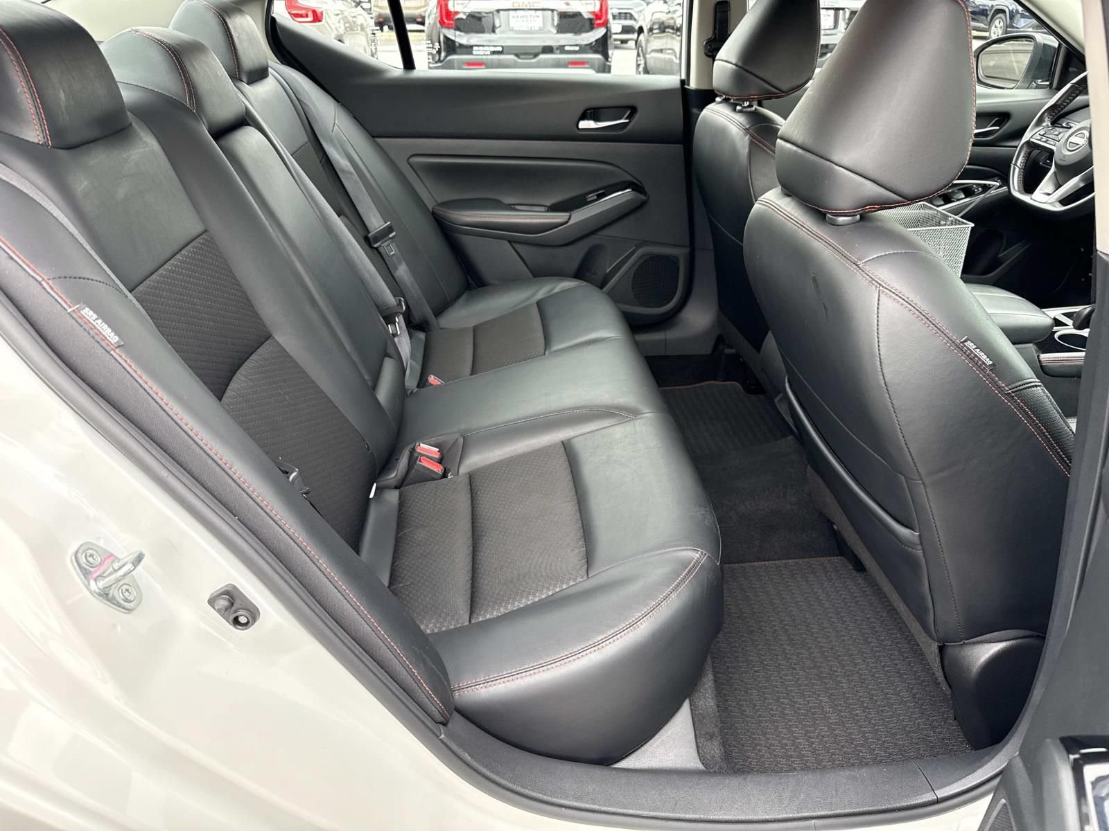 Used 2024 Nissan Altima 2.5 SR FWD image 26