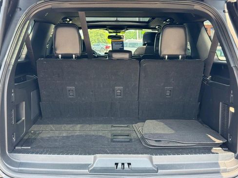 Certified 2024 Ford Expedition Max Platinum image 9