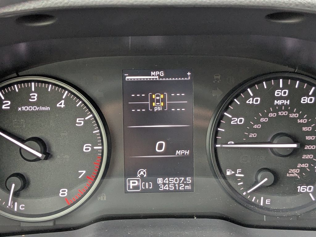 Used 2024 Subaru Crosstrek 2.0i AWD/4WD image 24