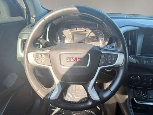 Used 2018 GMC Terrain SLE w/ Driver Convenience Package FWD image 23