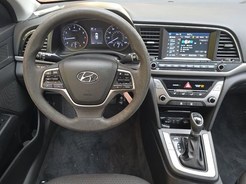 Used 2018 Hyundai Elantra SEL w/ Cargo Package image 16