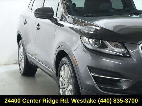 Used 2019 Lincoln MKC Premiere FWD image 9