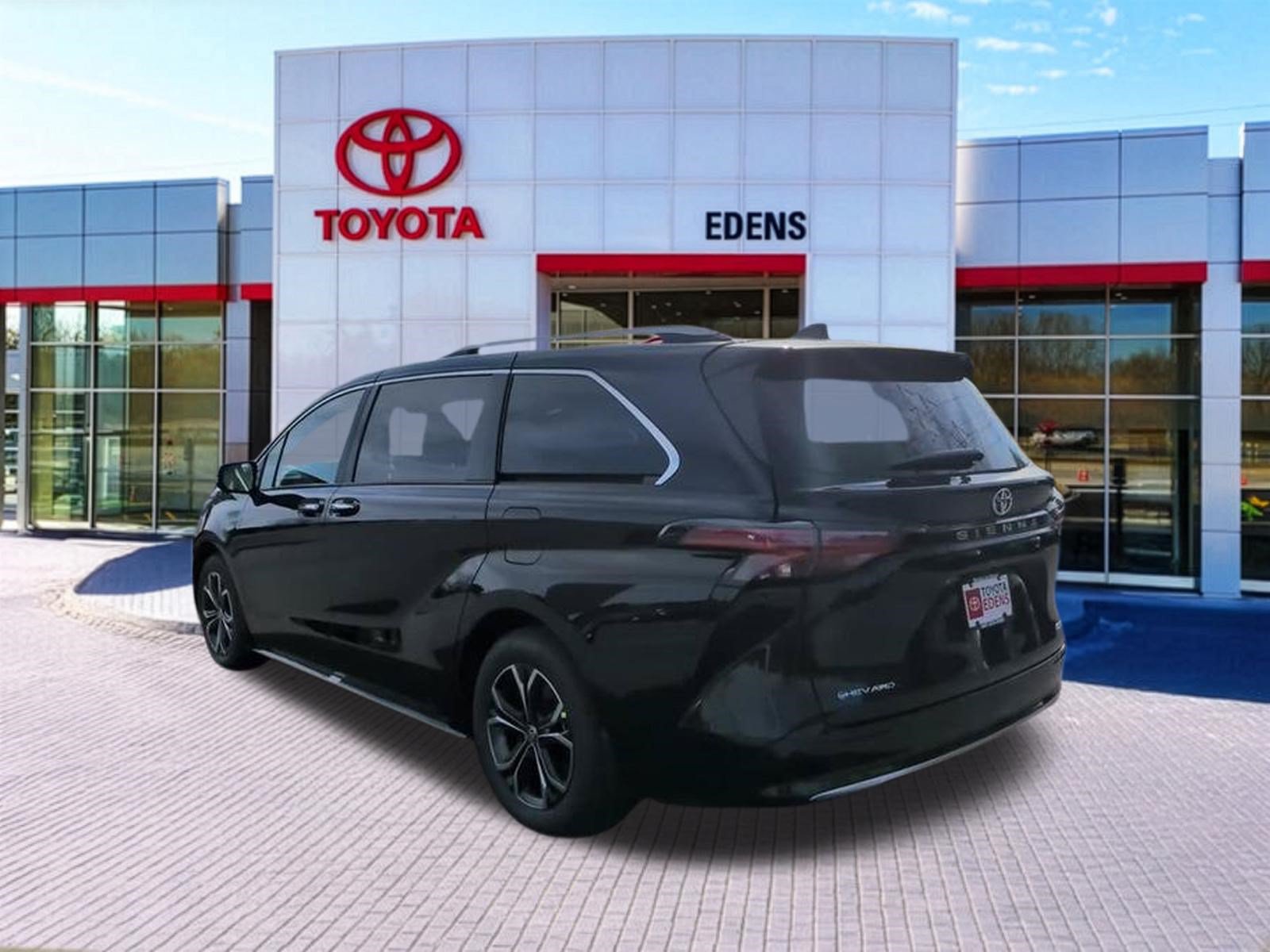 New 2026 Toyota Sienna Platinum AWD/4WD image 7