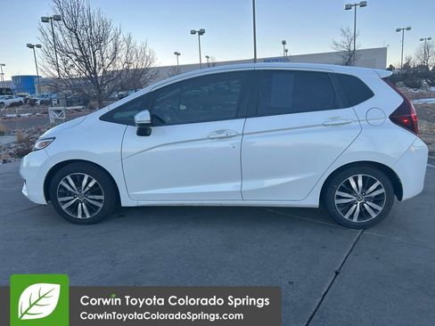 Used 2015 Honda Fit image 4