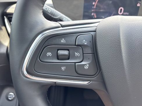 Used 2025 Buick Envista Sport Touring w/ Convenience I Package FWD image 29