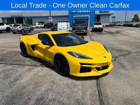 Used 2025 Chevrolet Corvette E-Ray AWD/4WD image 1