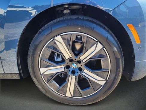 New 2026 BMW iX xDrive45 w/ Premium Package image 9