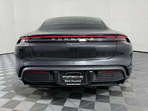 Used 2023 Porsche Taycan image 10
