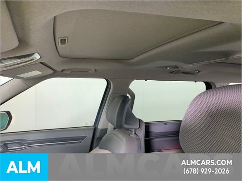 Used 2024 Kia EV9 Land image 22