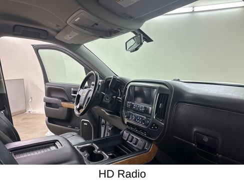 Used 2018 Chevrolet Silverado 1500 LTZ w/ Sport Package AWD/4WD image 21