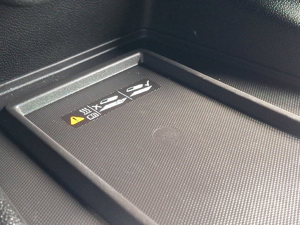 Certified 2023 Chevrolet Traverse LT FWD image 28