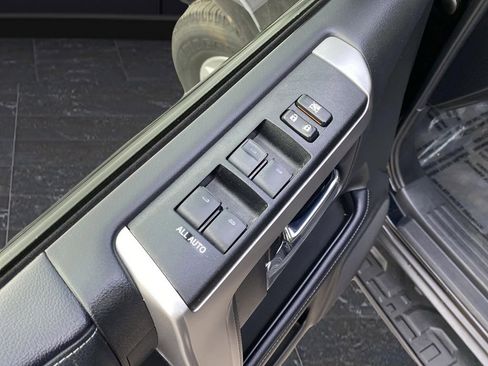 Used 2024 Toyota 4Runner SR5 Premium image 36