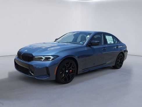 New 2026 BMW 330i xDrive Sedan w/ M Sport Package AWD/4WD image 7