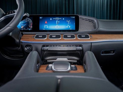 Certified 2026 Mercedes-Benz GLE 350 4MATIC image 19