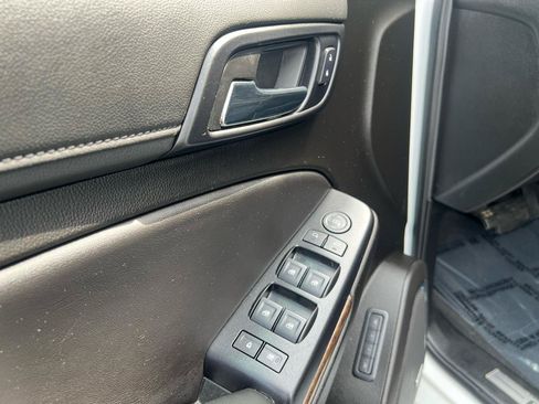 Used 2019 Chevrolet Tahoe LT AWD/4WD image 39