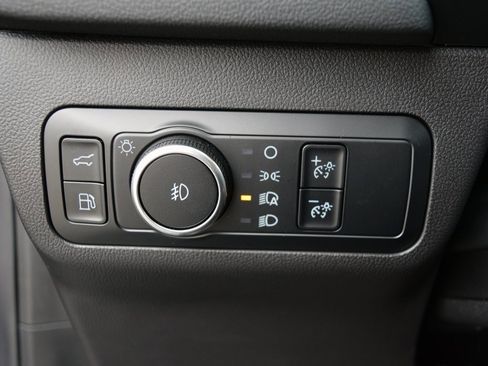 Used 2024 Ford Escape SE image 27