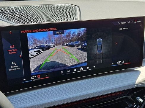 Used 2025 BMW 430i xDrive Coupe w/ Premium Package image 19