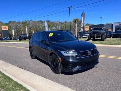 Used 2023 Volkswagen Tiguan SE R-Line