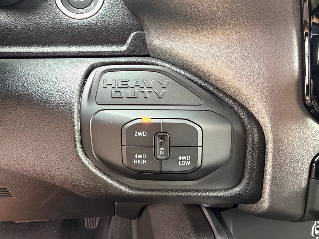 New 2026 RAM 3500 Big Horn AWD/4WD image 23