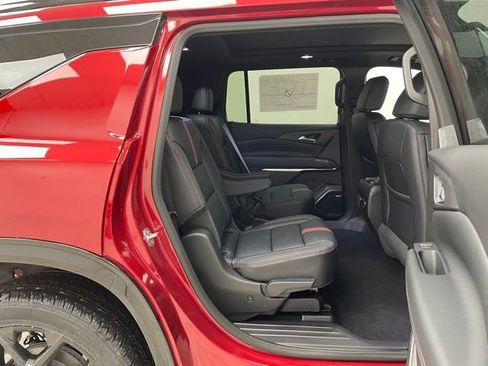 New 2026 Chevrolet Traverse RS w/ LPO, Floor Liner Package image 14